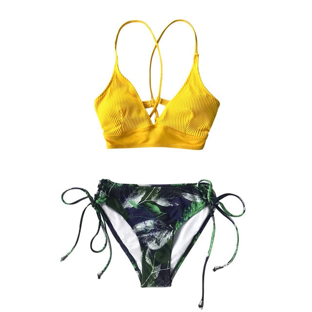 Sexy Green And Floral Lace-Up Bikini Set